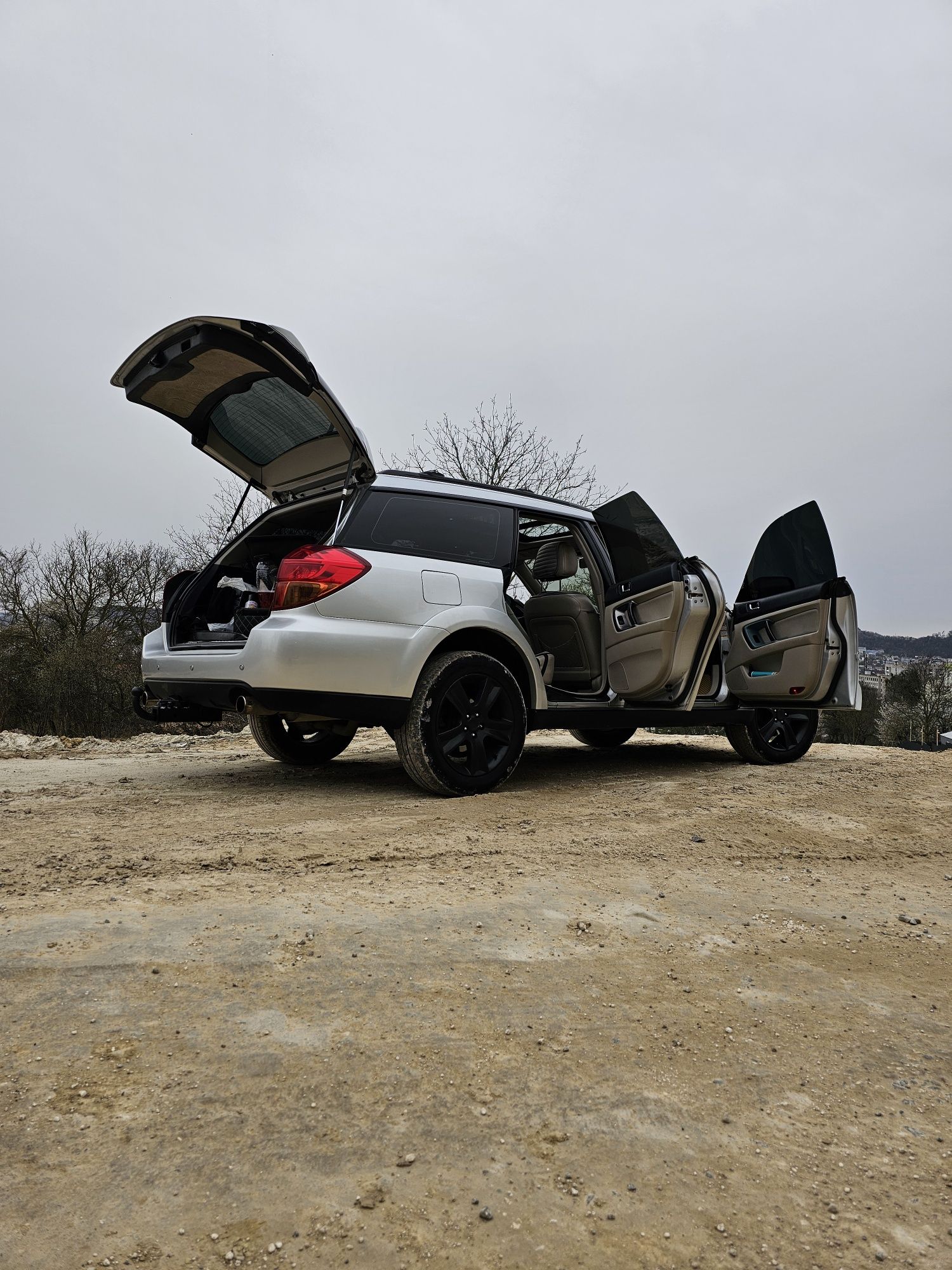 Продам Subaru outback b13 3.0 245к.с 4x4