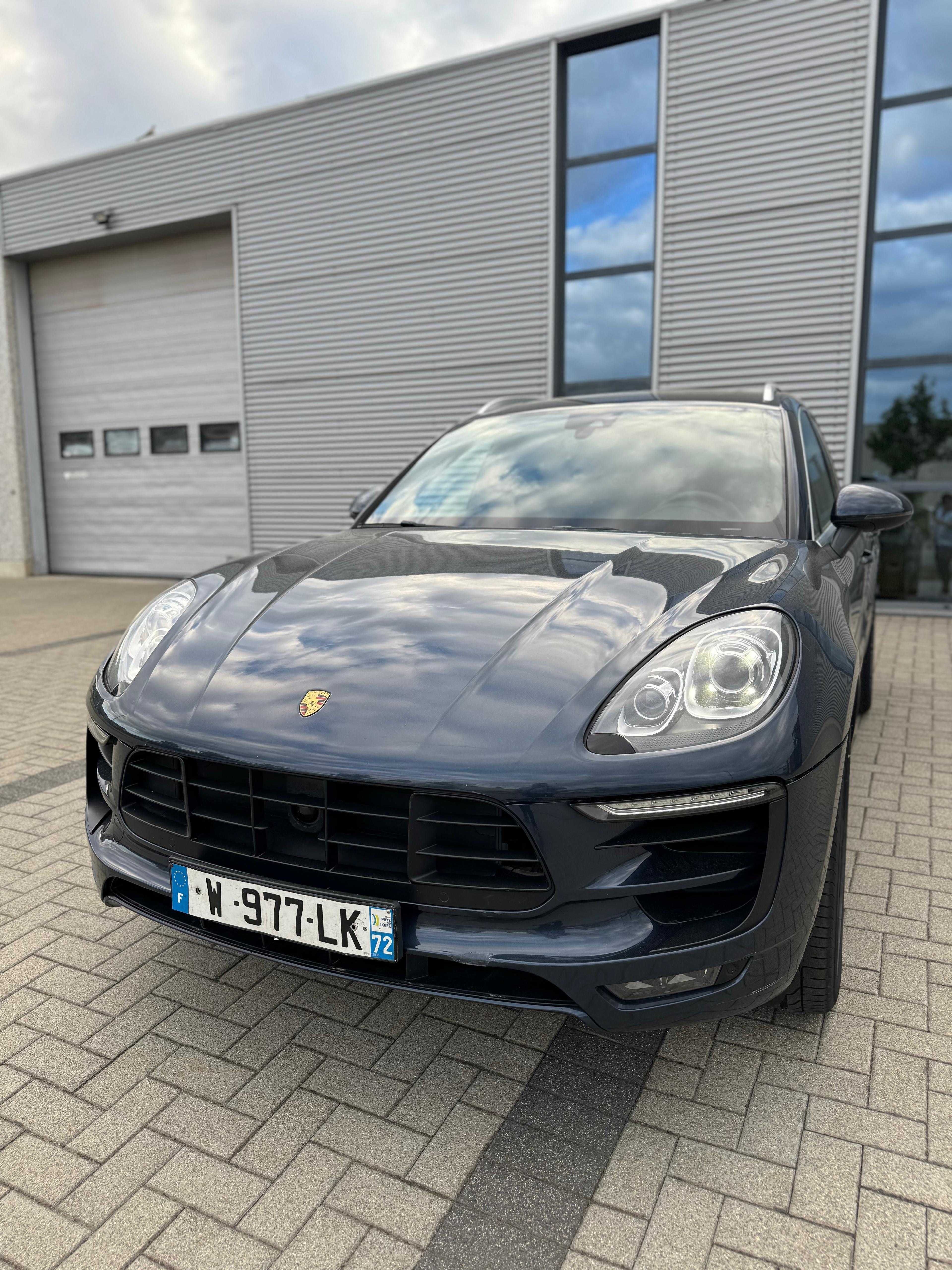 PORSCHE MACAN TOP SPORT PACK