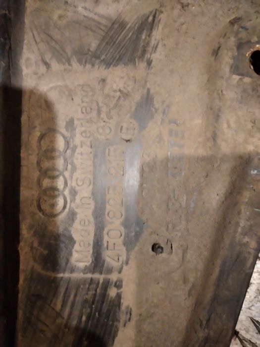 Audi a6 c6 osłona podwozia