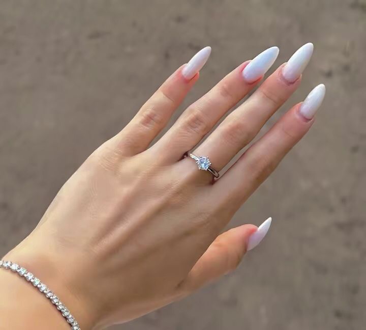 Срібна каблучка 925 проби! Фіаніт Swarovski !