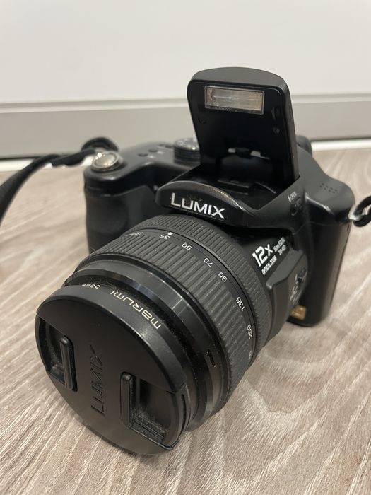 Фотоапарат Panasonic Lumix dmc-fz50