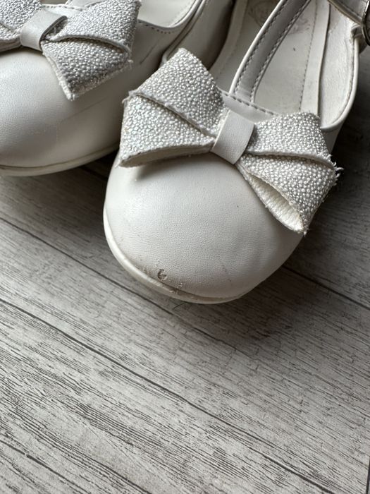 Sprzedam buty komunine