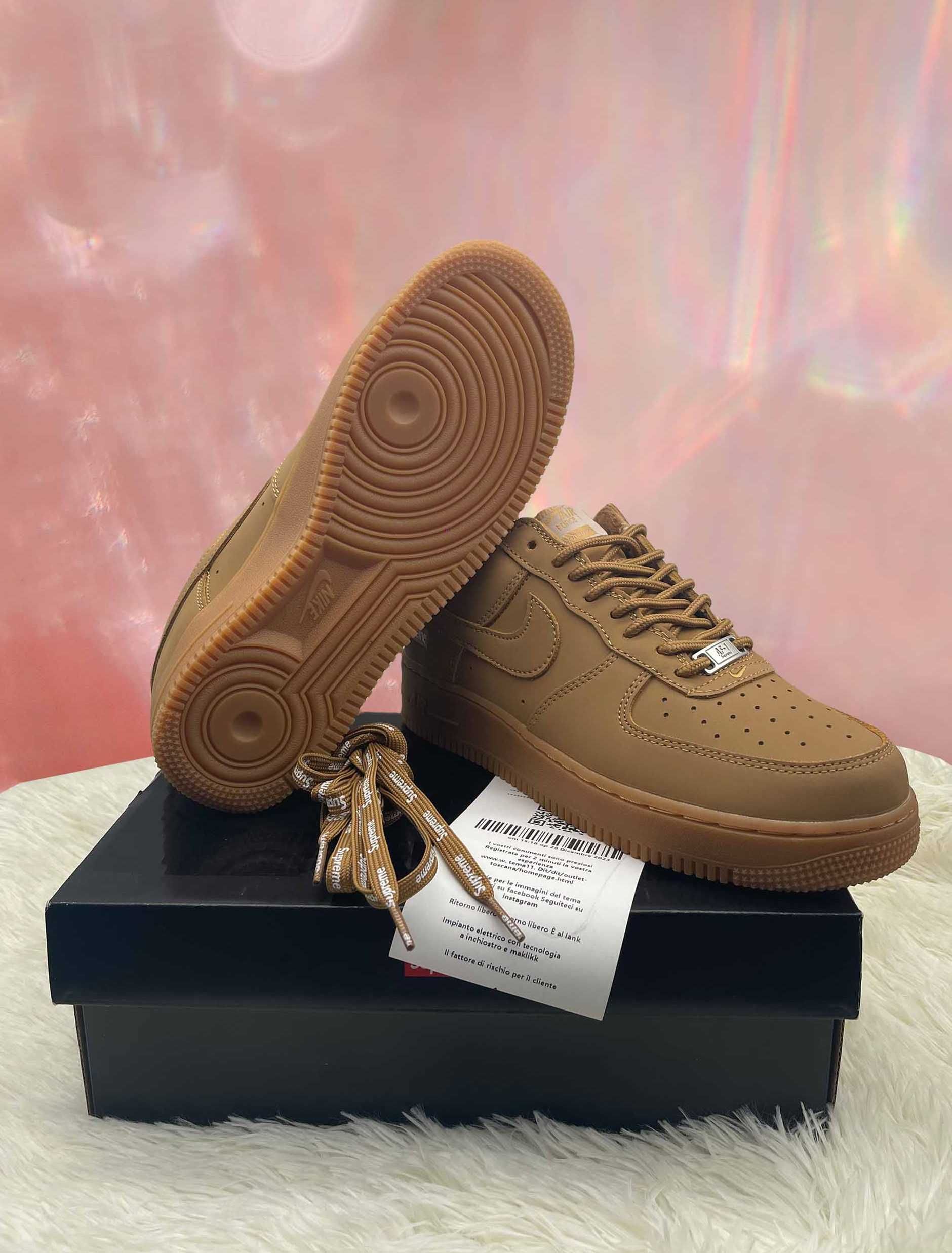 Nike Air Force 1 Low SP Supreme Wheat 44 EU / 10US / 28 CM