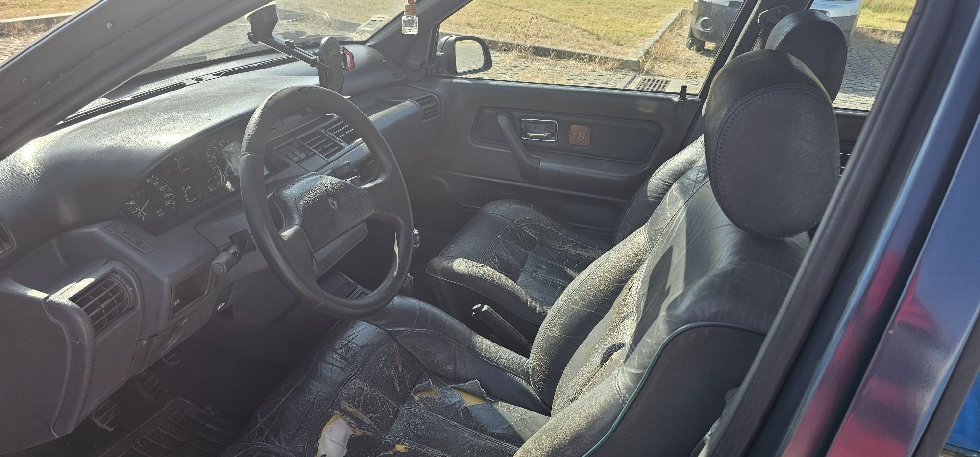 Renault Clio I Baccara