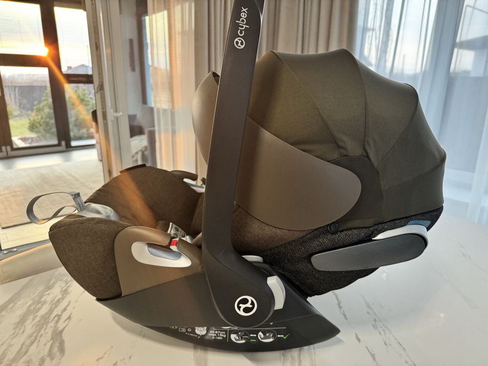 Автокрісло Cybex Cloud Z-i-Size Plus (Khaki Green Plus)