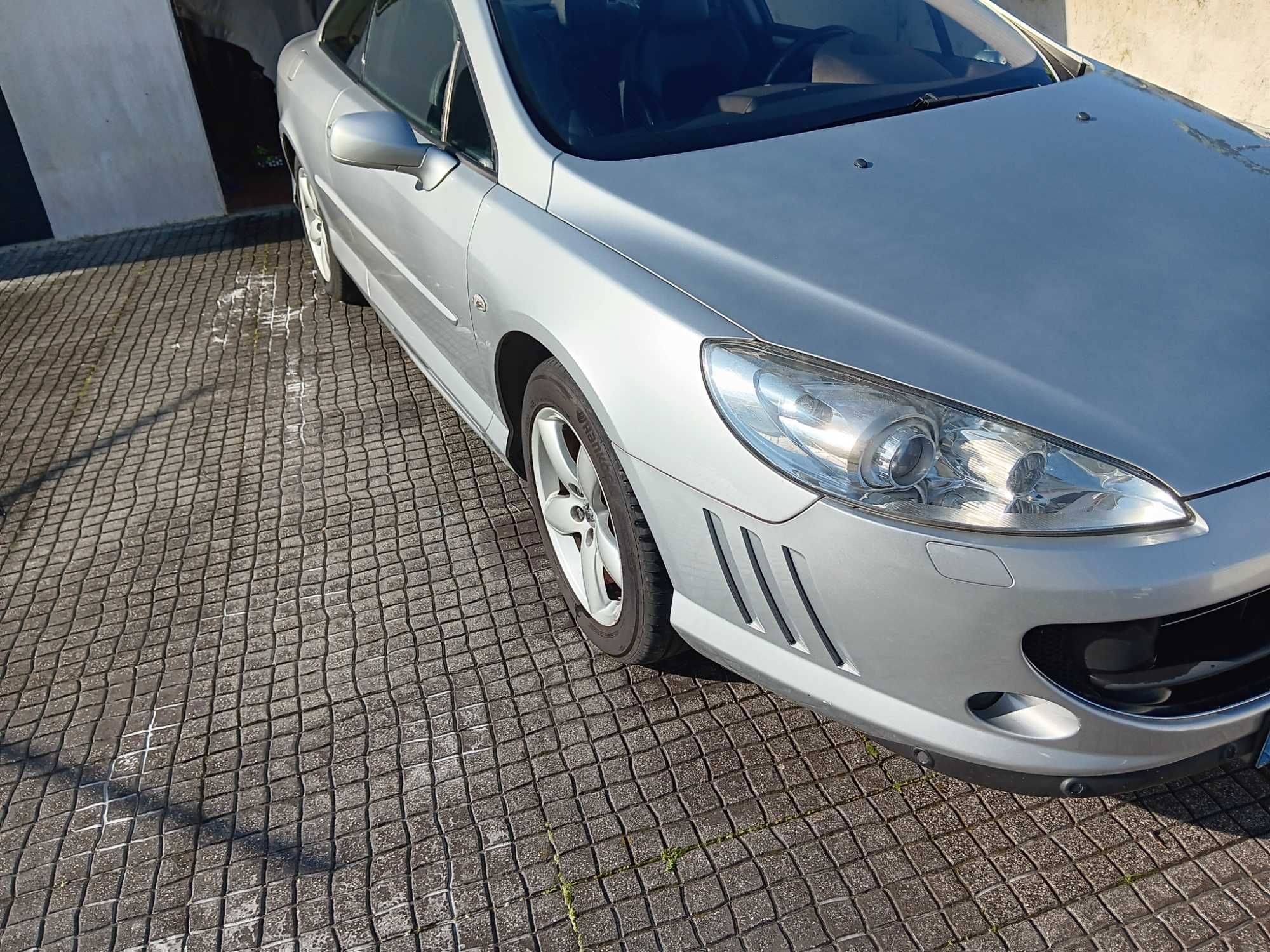 Vende-se Pegeout 407 coupe como novo