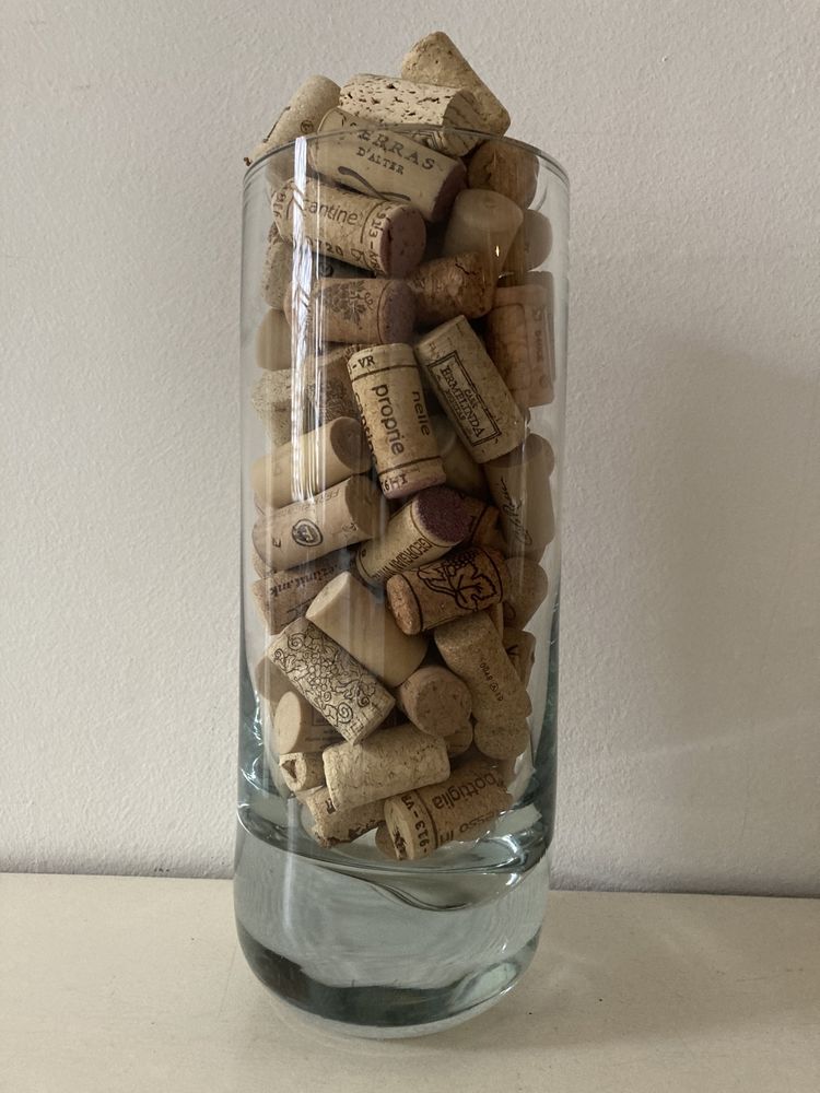 100 korków od wina