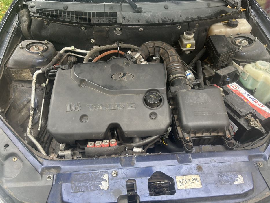 Продам приору 21071 універсал 2013 року