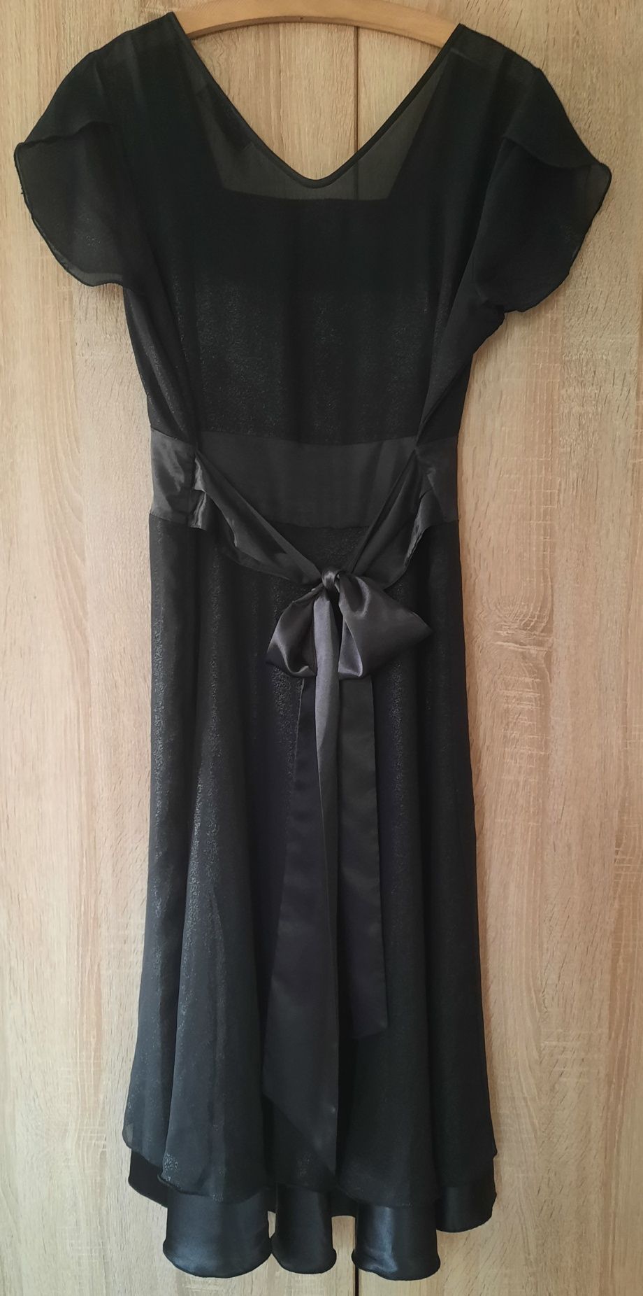 Czarna wizytowa sukienka; bal, wesele, studniówka