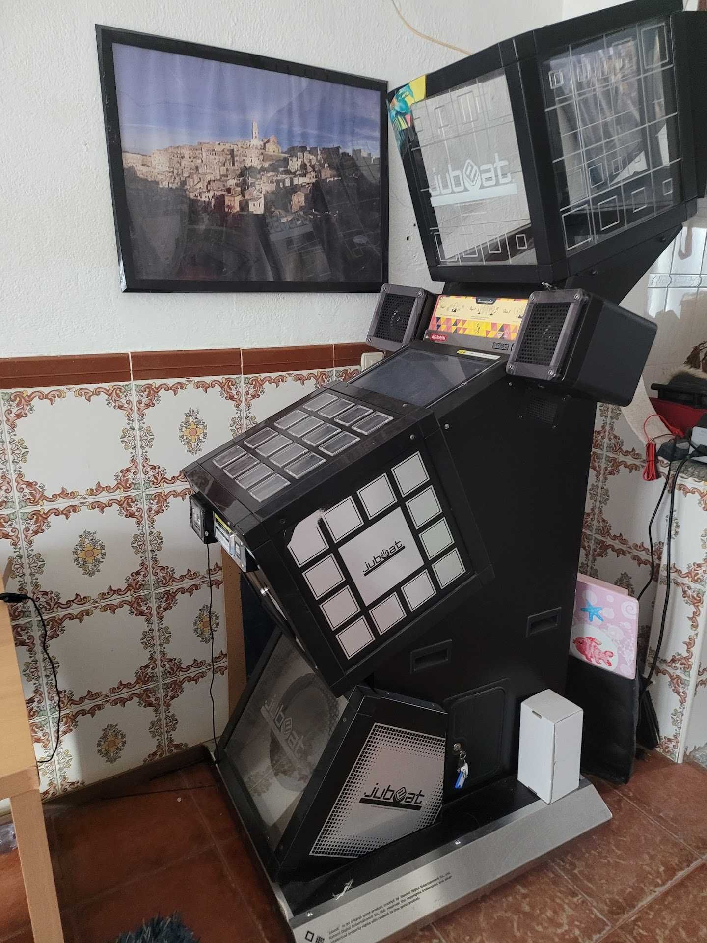 Maquina Arcade Jubeat Festo - Só 3 em Portugal - Transporte Grátis