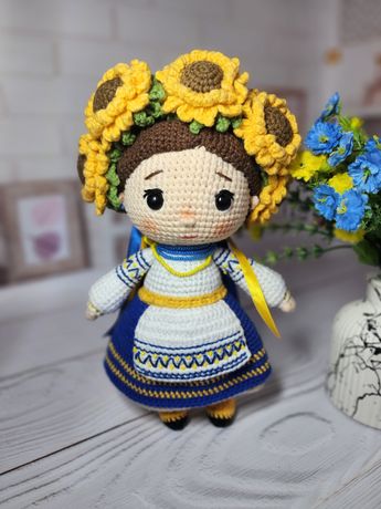 Українка, україночка з соняхами,лялька