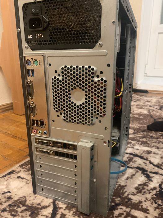 Продаю Компьютер