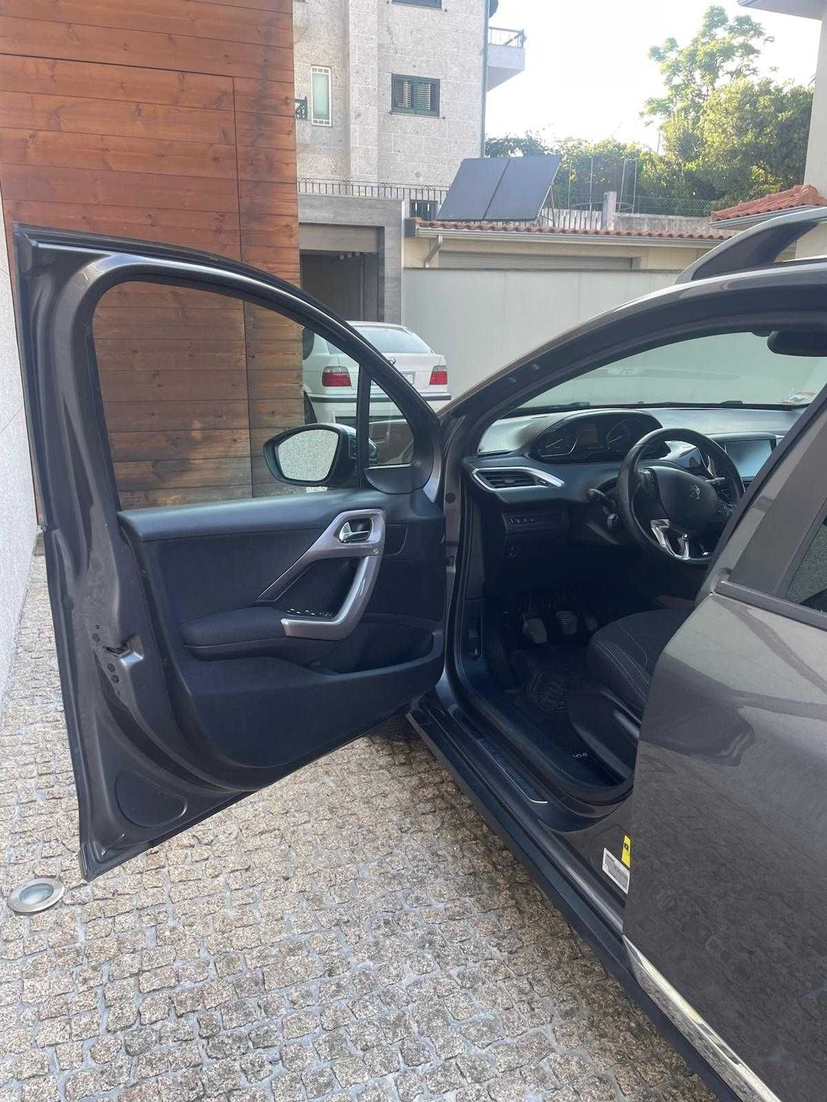 Peugeot 2008 1.6 Blue HDI Style