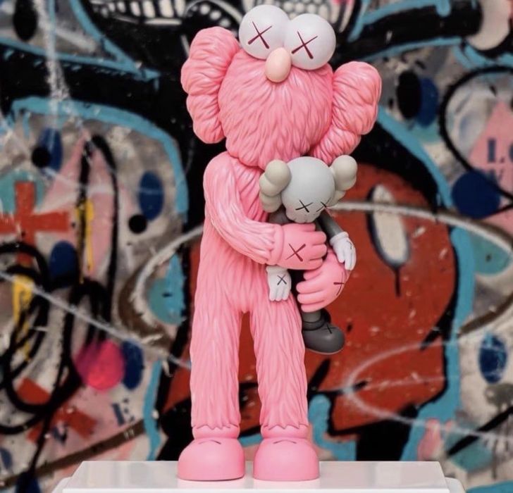 KAWS фигурки