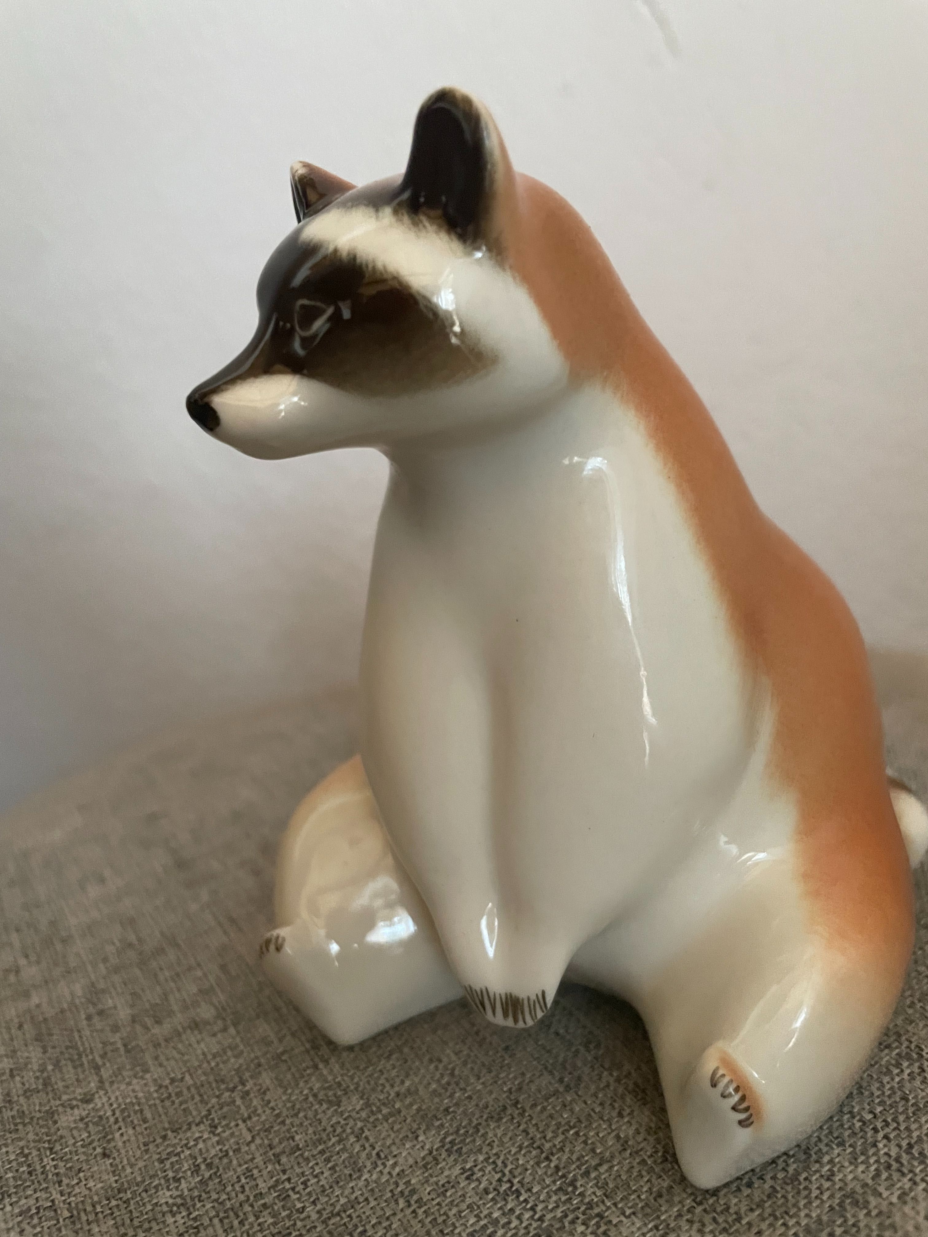 Szop panda jenot z wytwórni porcelany Łomonosow porcelanowa figurka