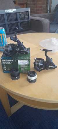 Kołowrotek shimano baitrunner DL 2500FA