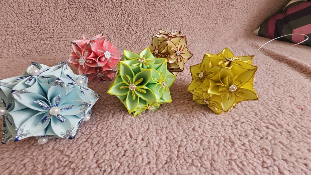 Bombki,Gwiazy dekoracje Ozdoby świąteczne choinkowe ręcznie robione.