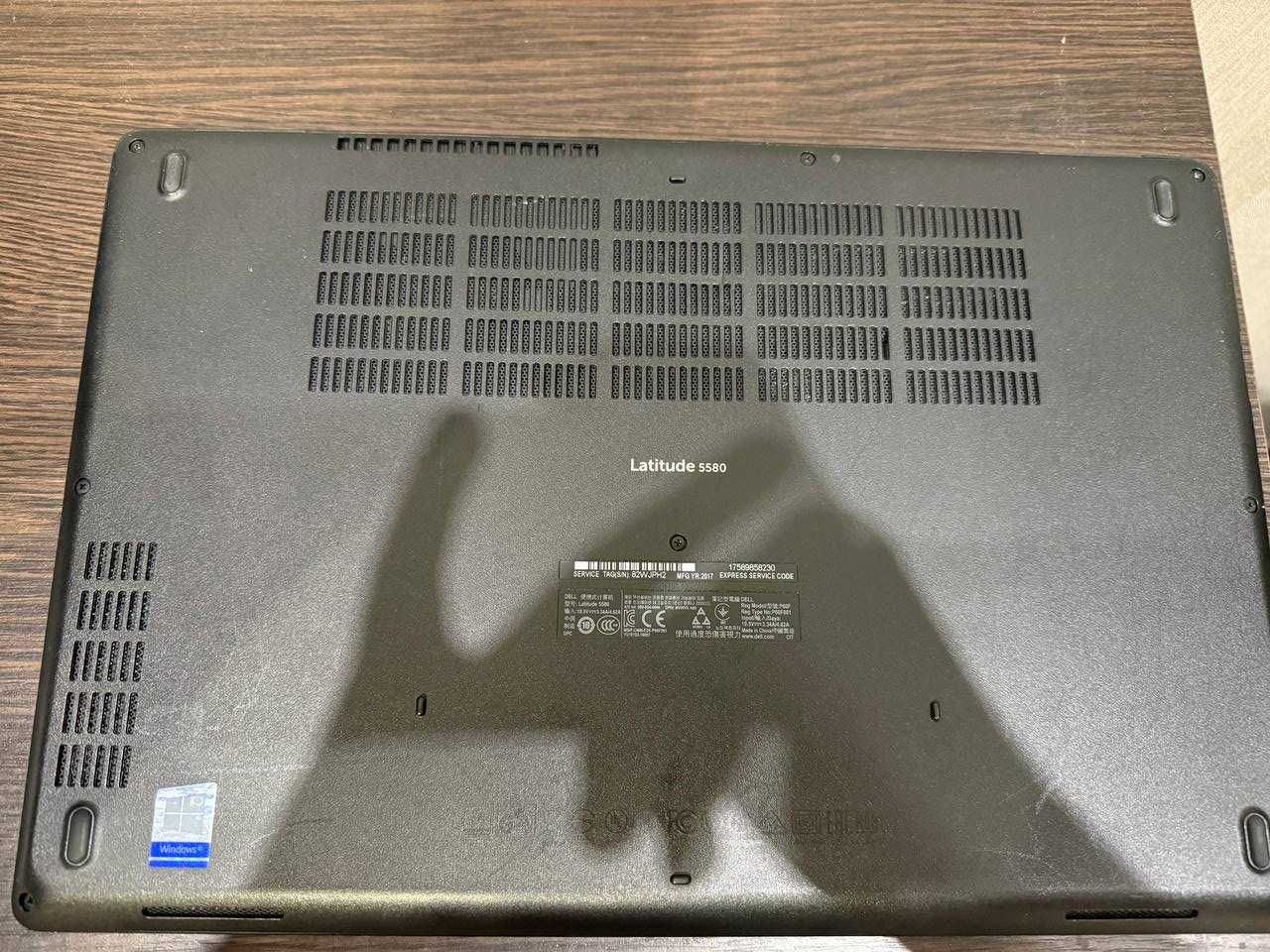 Ноутбук Dell Latitude 5580 15,6" / 16 RAM/256 SSD\i5-7440HQ
