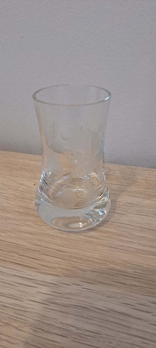 Kieliszki na wódkę prl