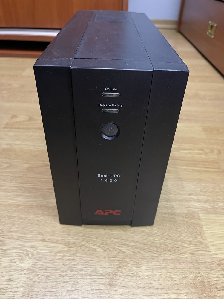 Apc Back-UPS 1400