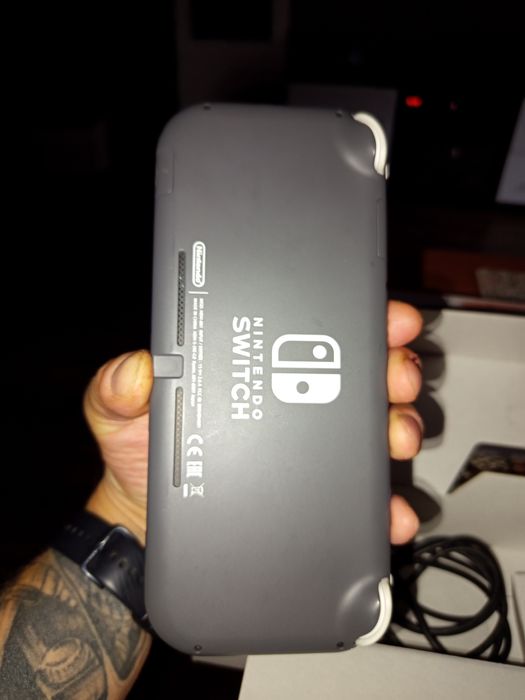 Konsola Nintendo switch lite