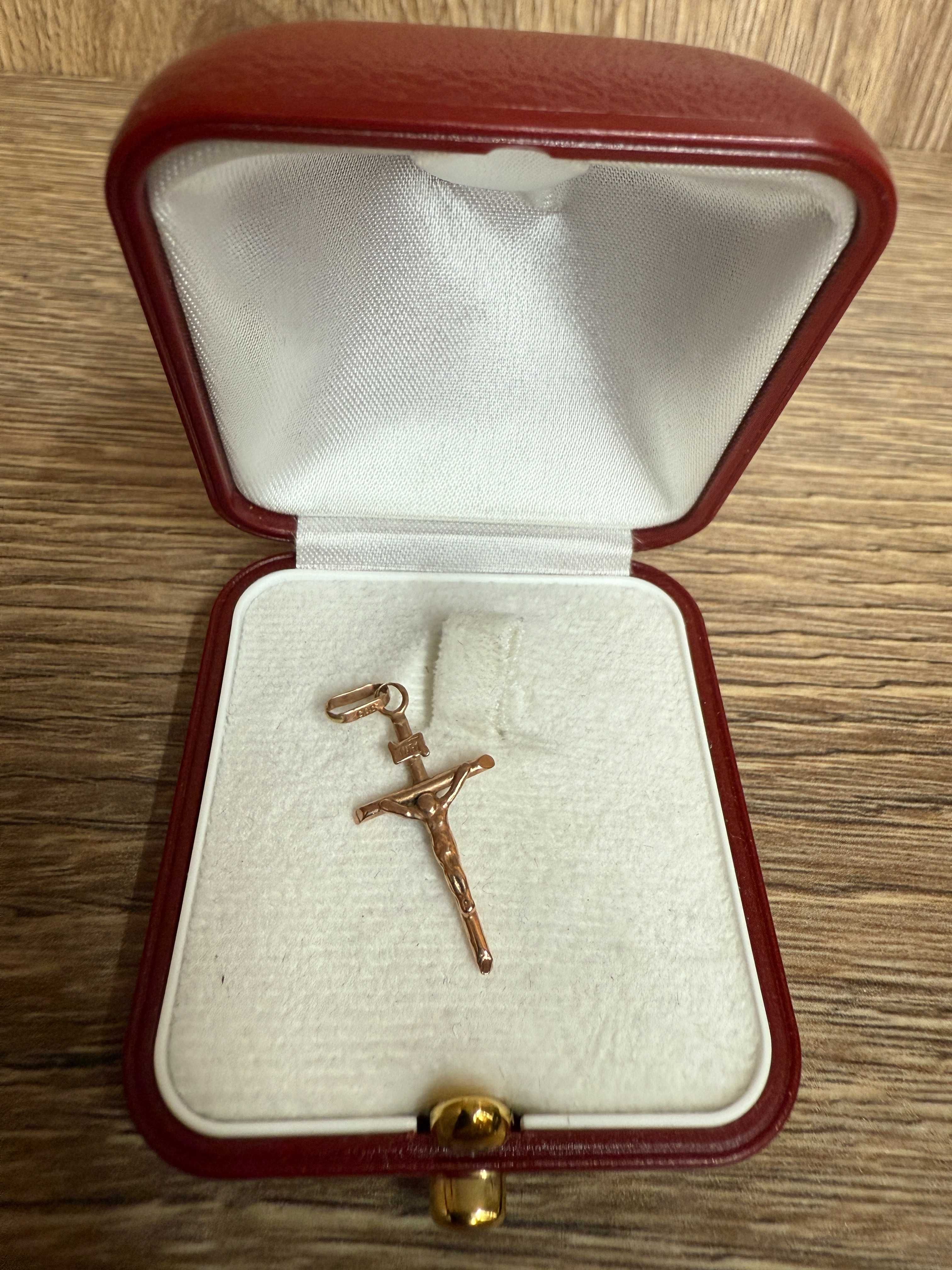 Wyrób Jubilerski Używany Złoty Wisiorek Krzyż Próba 585 Waga 1.00g