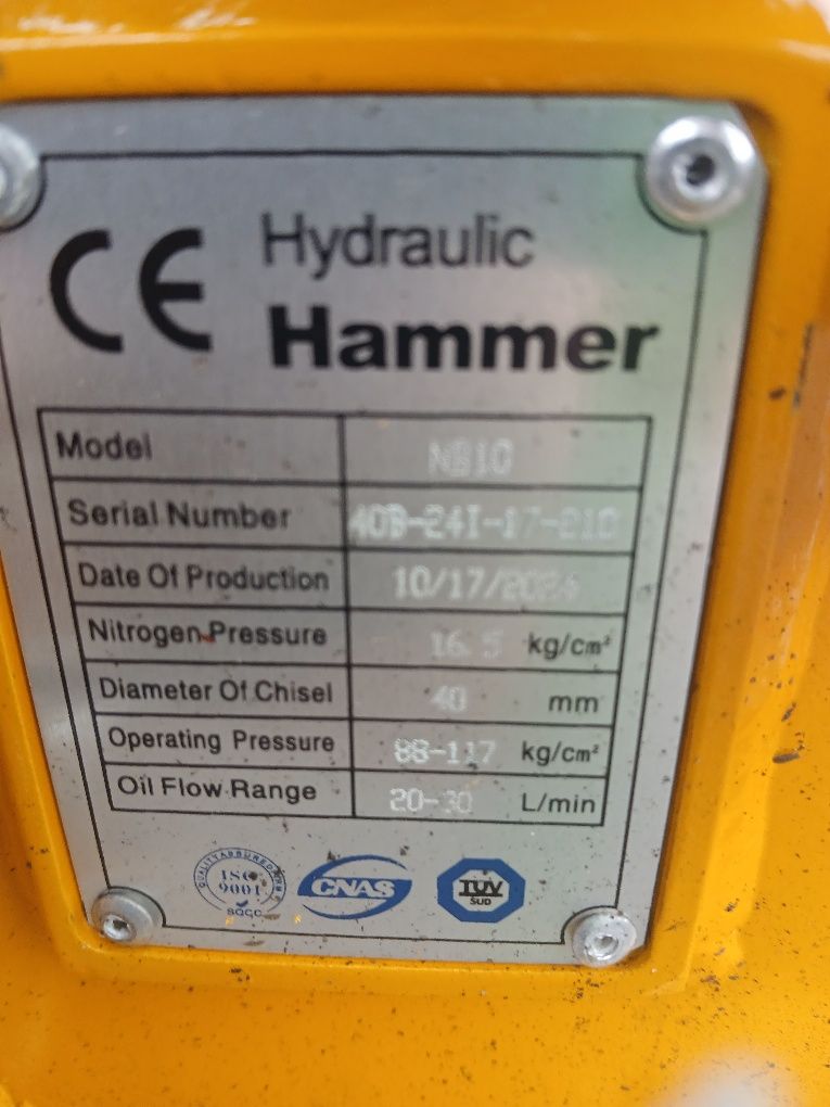 Mlot do koparki 130kg hydrauliczny minikoparki wyburzeniowy