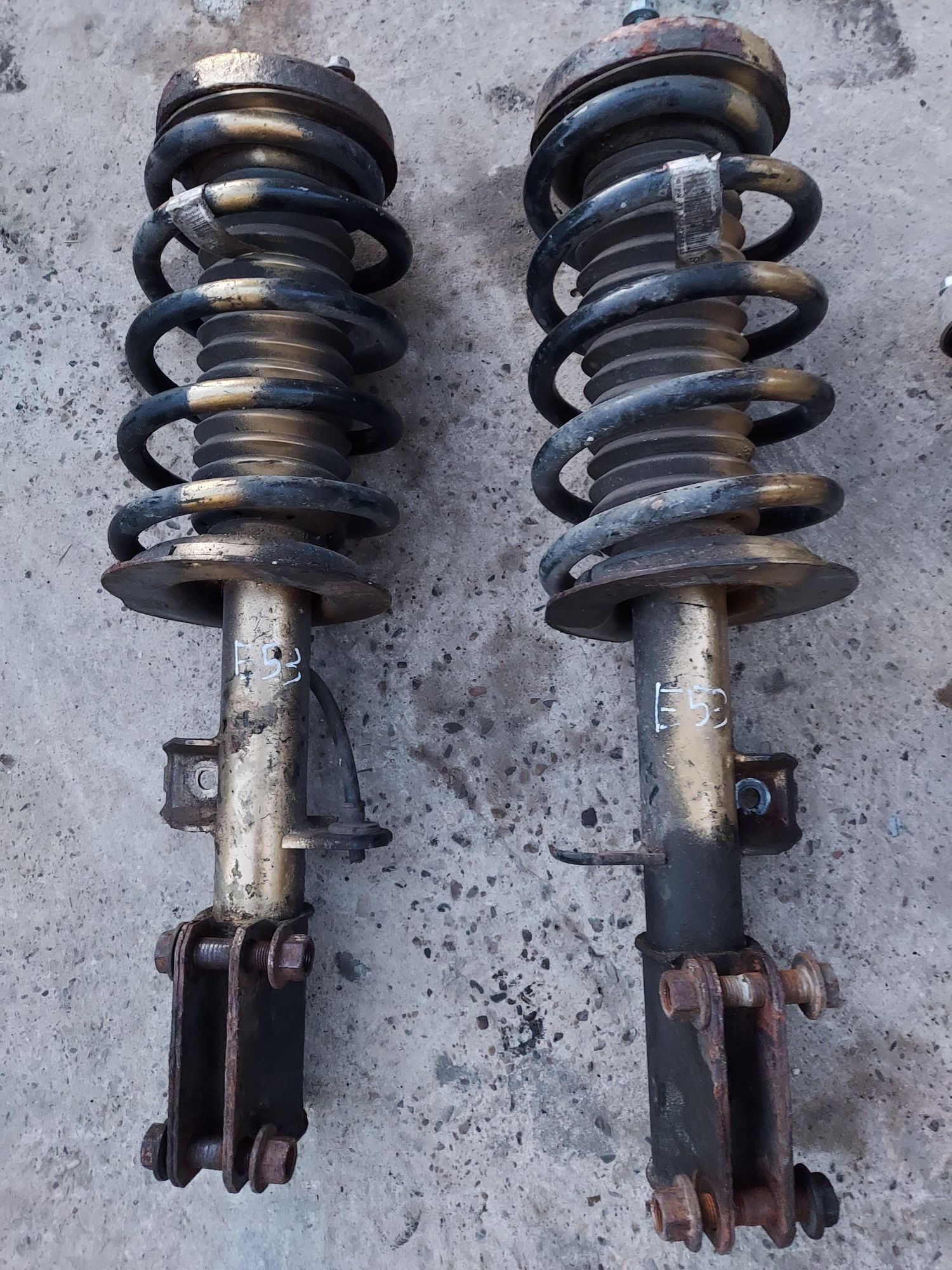 Амортизатор Пружина BMW БМВ Е39 Е46 Е53 Е60 Е61 Е65 Е66 E70 E71 Е90 Е9