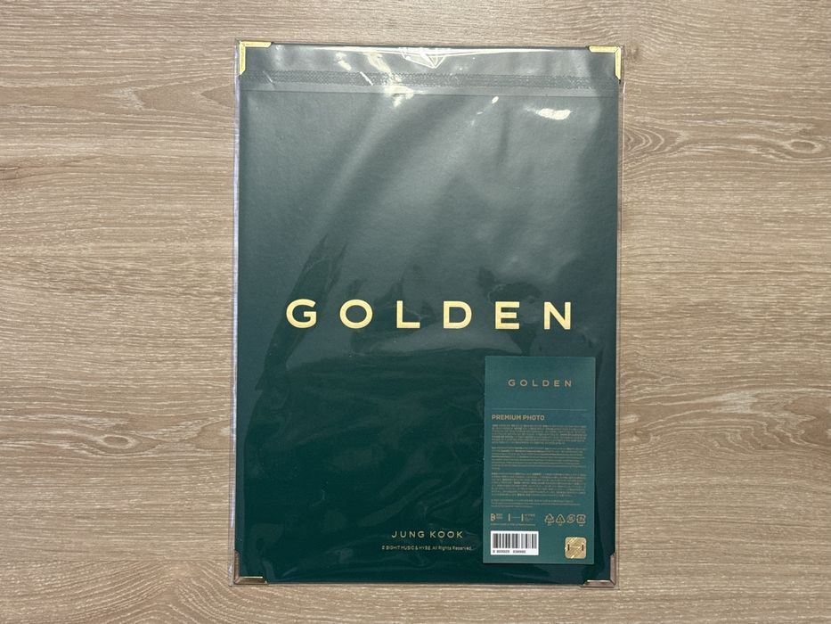 BTS Jungkook Premium Photo | Golden
