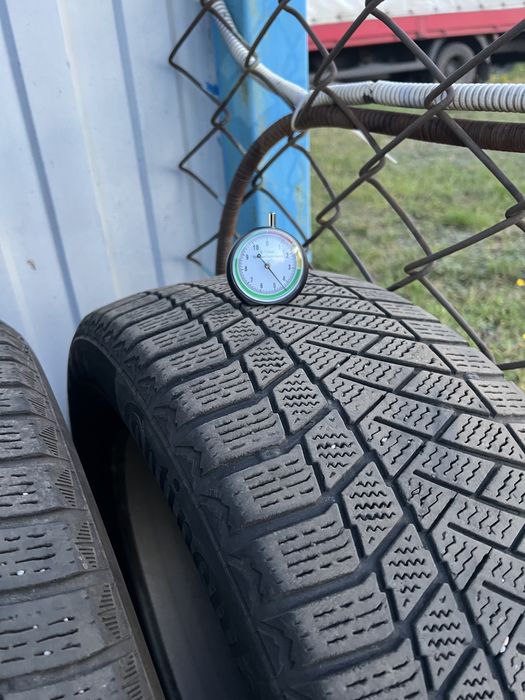 4шт. Шини Continental ContiVikingContact 6 215/55/17