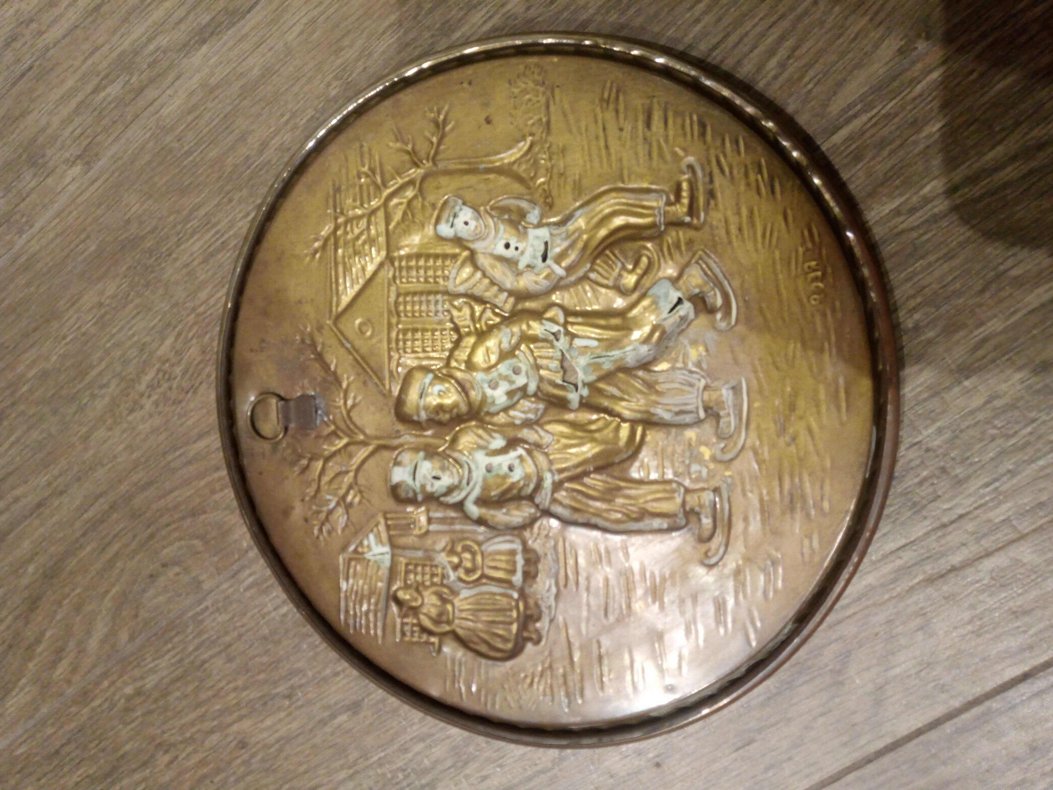 Stary ozdobny talerz panel mosiężny wieszany antyk