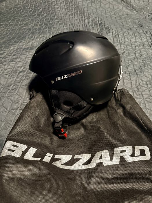 Kask narciarski marki Blizzard