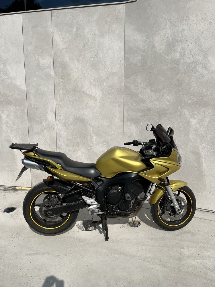 Yamaha FZ6 fazer 600