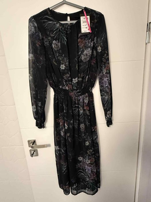 Sukienka Mohito rozm. 40