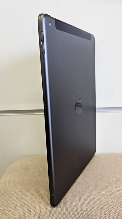 Планшет Apple Ipad 5th 32gb Wi-Fi+4G LTE 9.7 2017 Space Grey