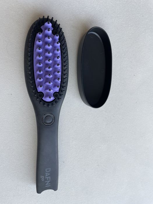 Escova de Alisamento DAFNI