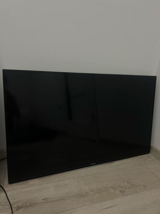 Телевізор Samsung UE40J6200 (40дюймів)