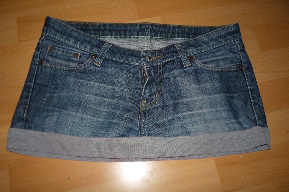 Spódniczka mini jeans roz M, L / Levis