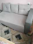 Mała sofa w bardzo dobrym stanie