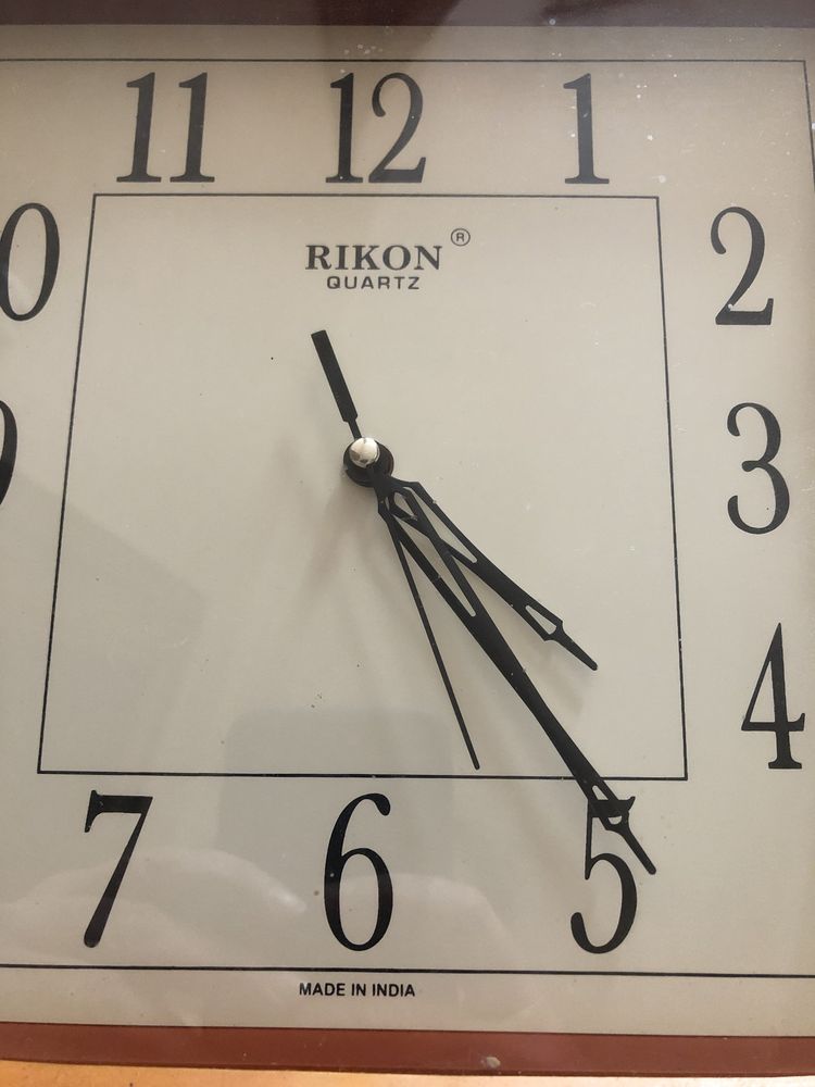 Настінний годинник Rikon Quartz настенние часи