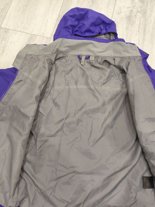 Вітрівка легка 11 років