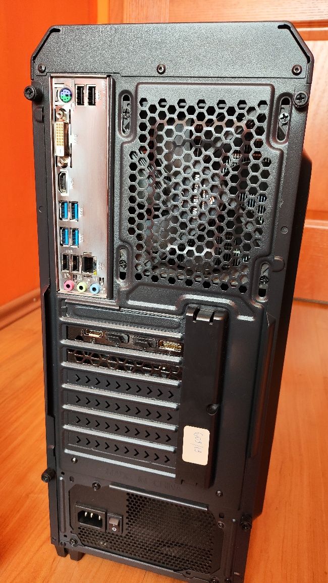 OKAZJA! Komputer do gier: RX 5700XT/ Ryzen 7 3700X / 16GB / 1TB - Gda
