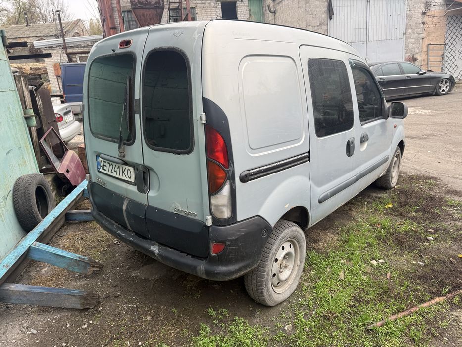 Renault Kengo 1.2 бензин. Пассажир.