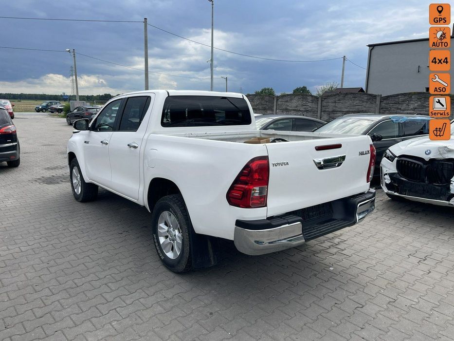 Toyota Hilux 4x4 Klimatronik Podgrzewanie