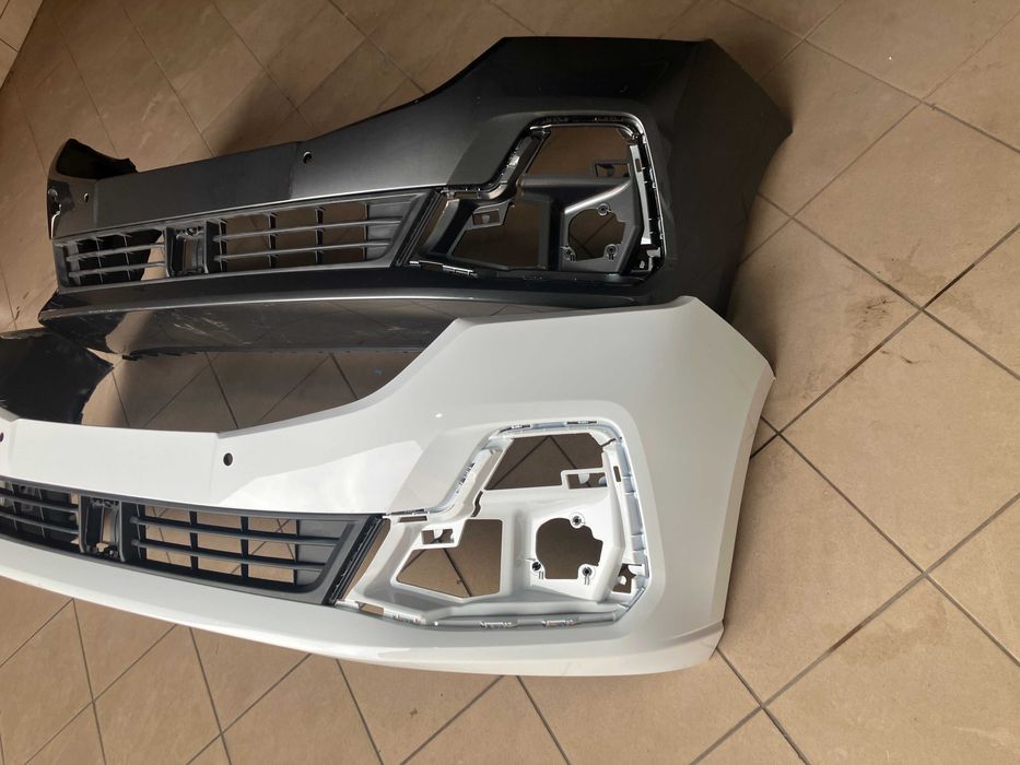 Zderzak przedni przód Ford Connect MK3 2022 w góre różne wersje