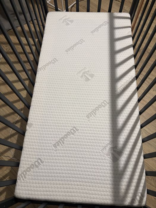 Łóżeczko Woodies plus materac