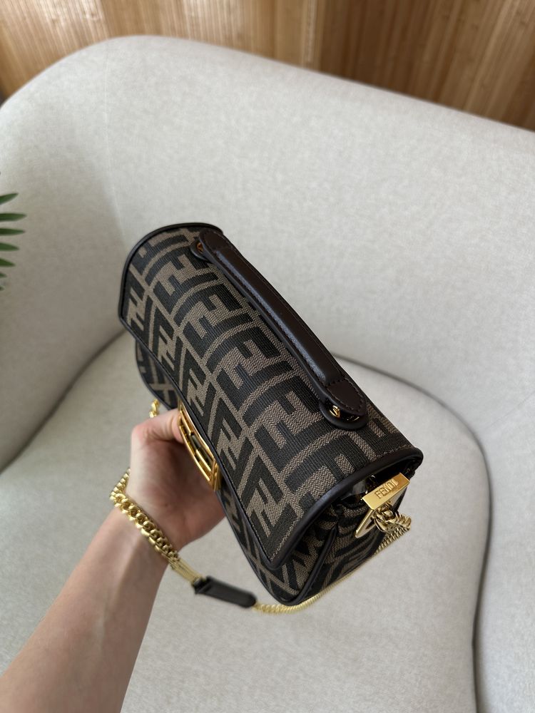 Torebka Fendi baguette chain ff