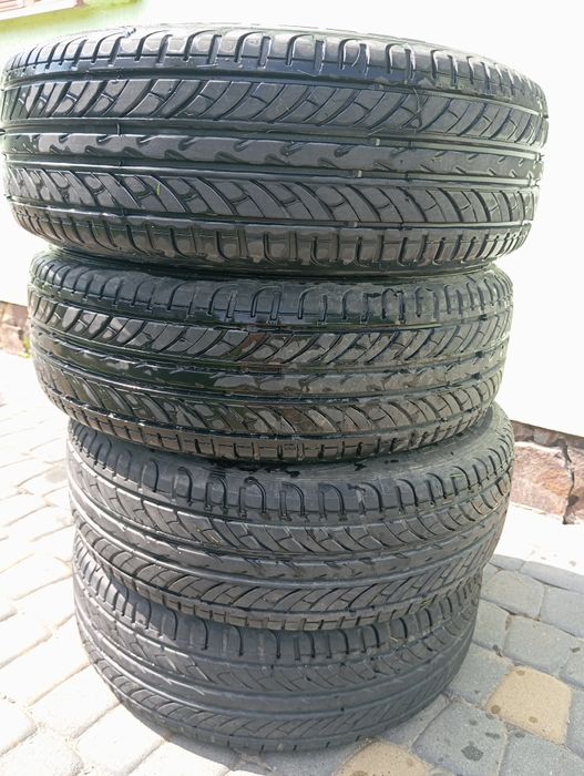Продається літня резина з дисками 14