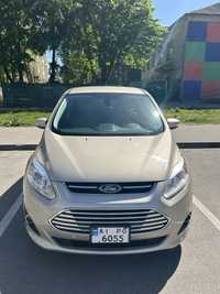 Ford X-Max Hybrid Titanium