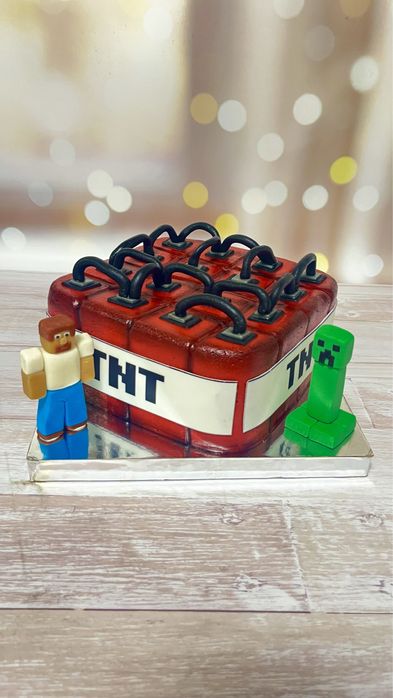 Торти на замовлення Черкаси, від 700 грн/кг.